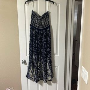 Sun dress. Strapless